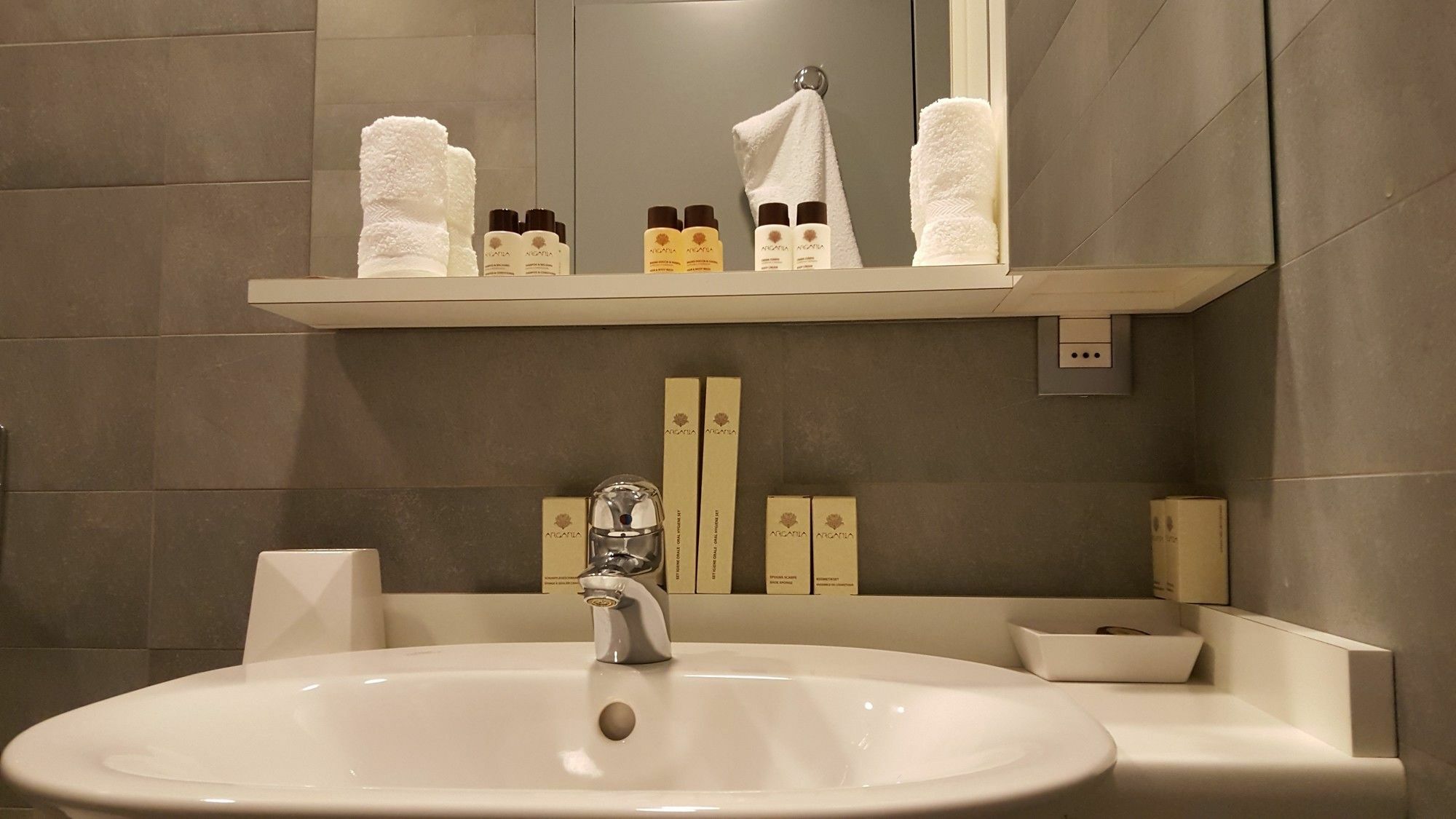 Bnbutler - Duomo Apartment - Galleria Unione Milano Eksteriør billede