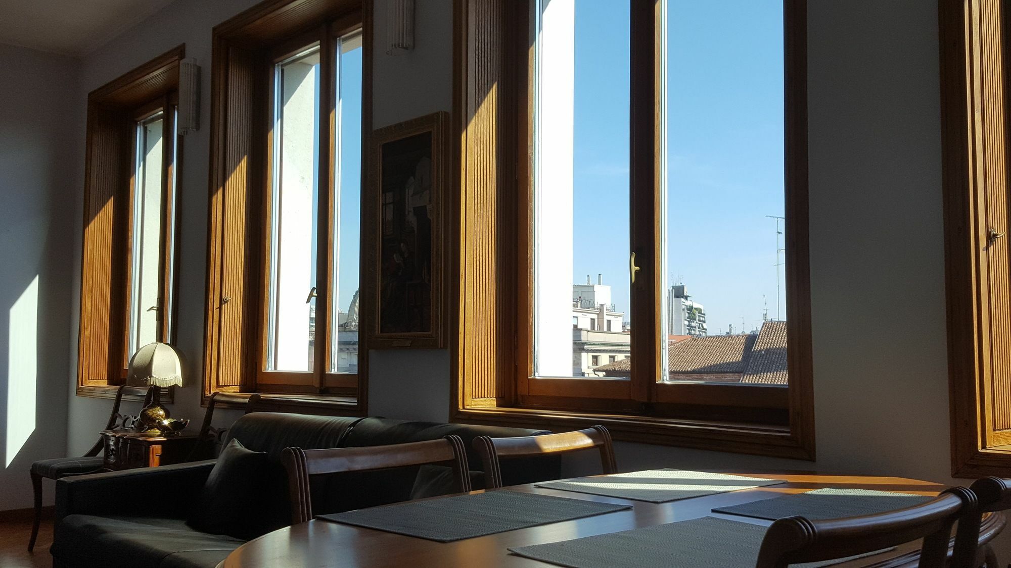 Bnbutler - Duomo Apartment - Galleria Unione Milano Eksteriør billede